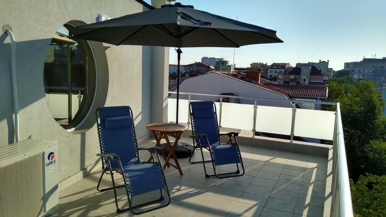Sky Blue Danube Apartment Русе Екстериор снимка